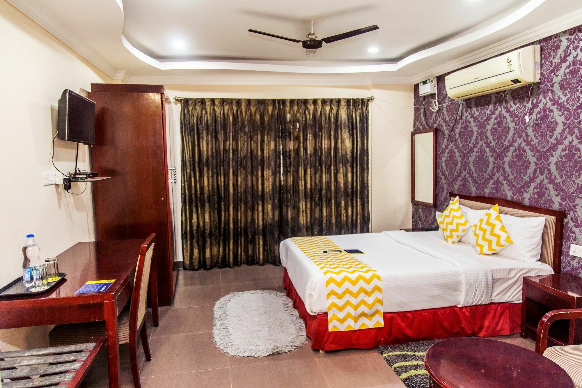 Fabexpress Oriental Suites III - Btm Mico Layout 班加罗尔 外观 照片