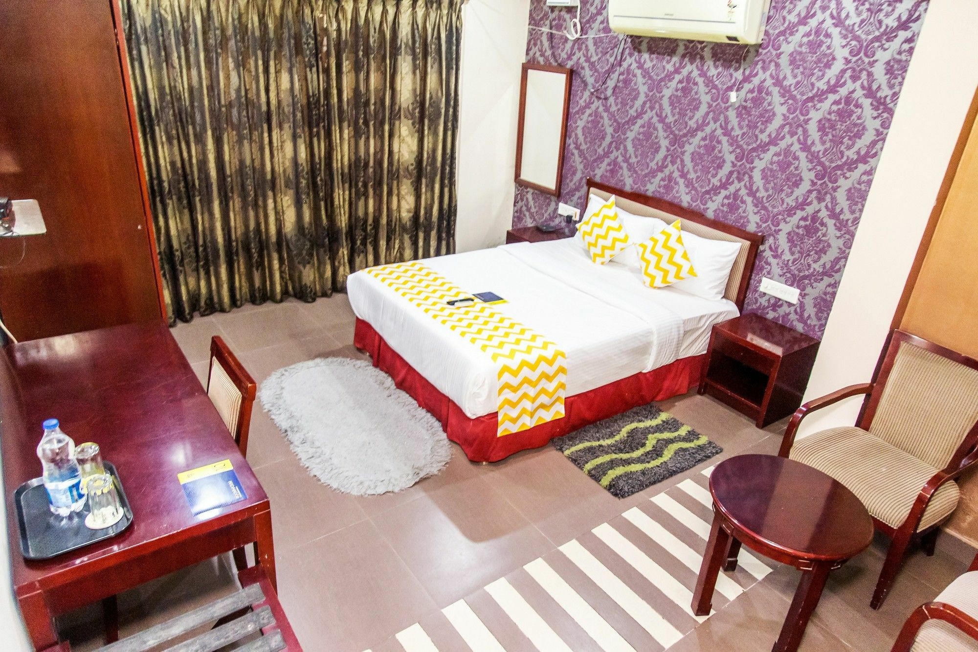 Fabexpress Oriental Suites III - Btm Mico Layout 班加罗尔 外观 照片