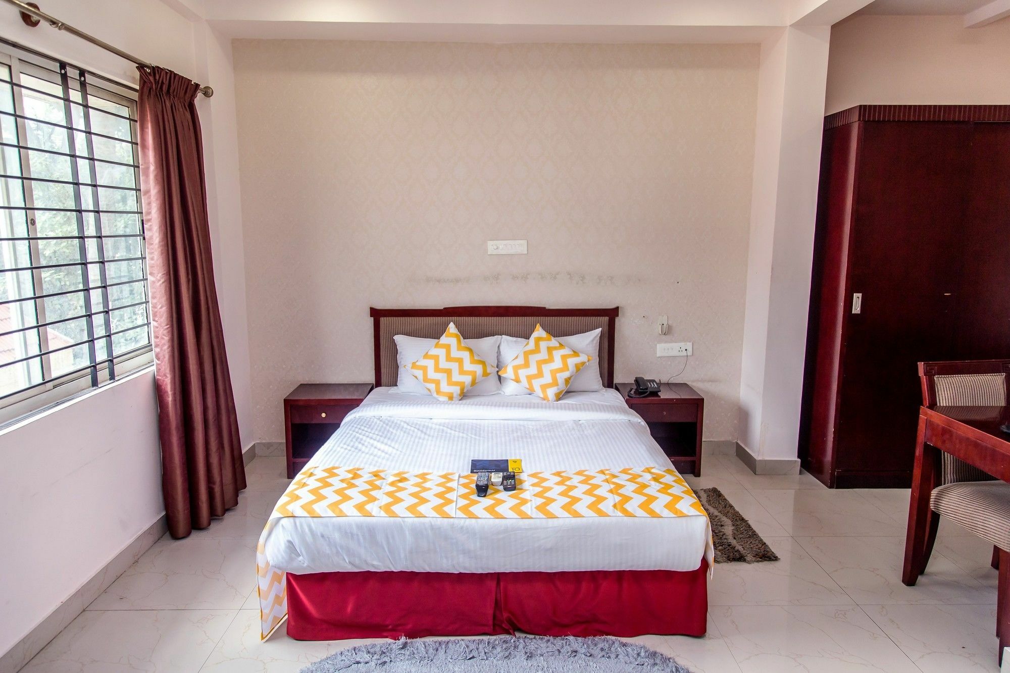 Fabexpress Oriental Suites III - Btm Mico Layout 班加罗尔 外观 照片